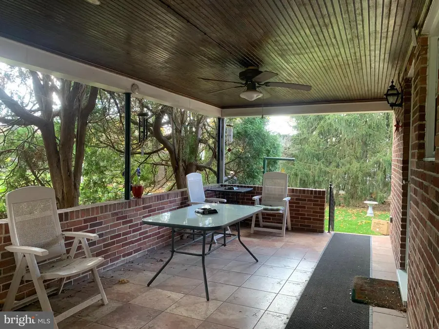 200 S Russell St, York, PA 17402 - Image #2