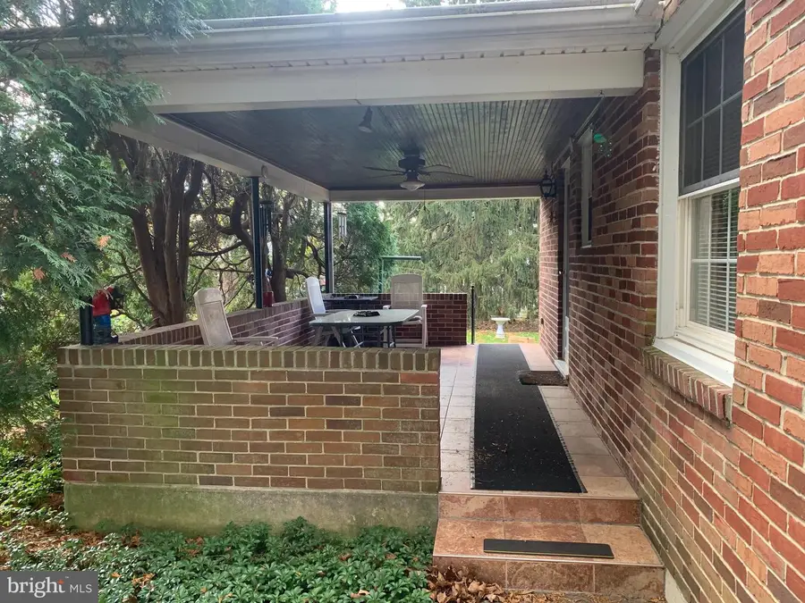 200 S Russell St, York, PA 17402 - Image #3