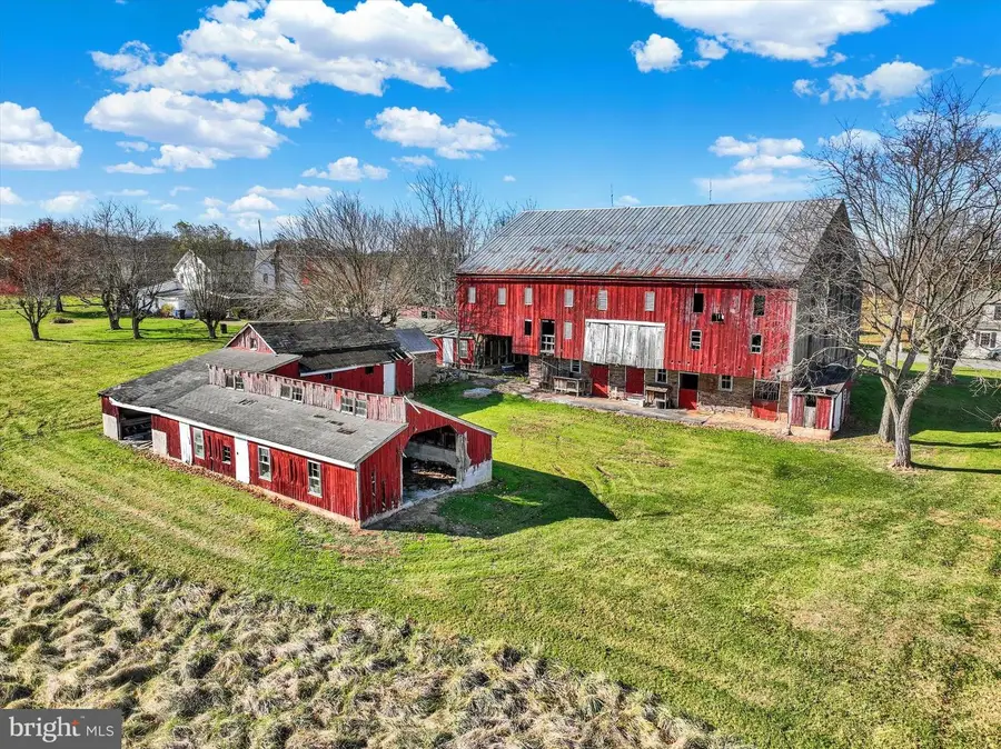 5270 Pine Hill Rd, Dover, PA 17315 - Image #2