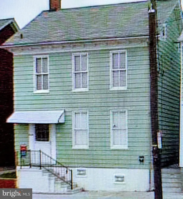 415 Broadway, HANOVER, PA 17331