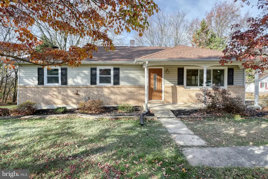 850 Jefferson Ln, Red Lion, PA 17356 - Image #3