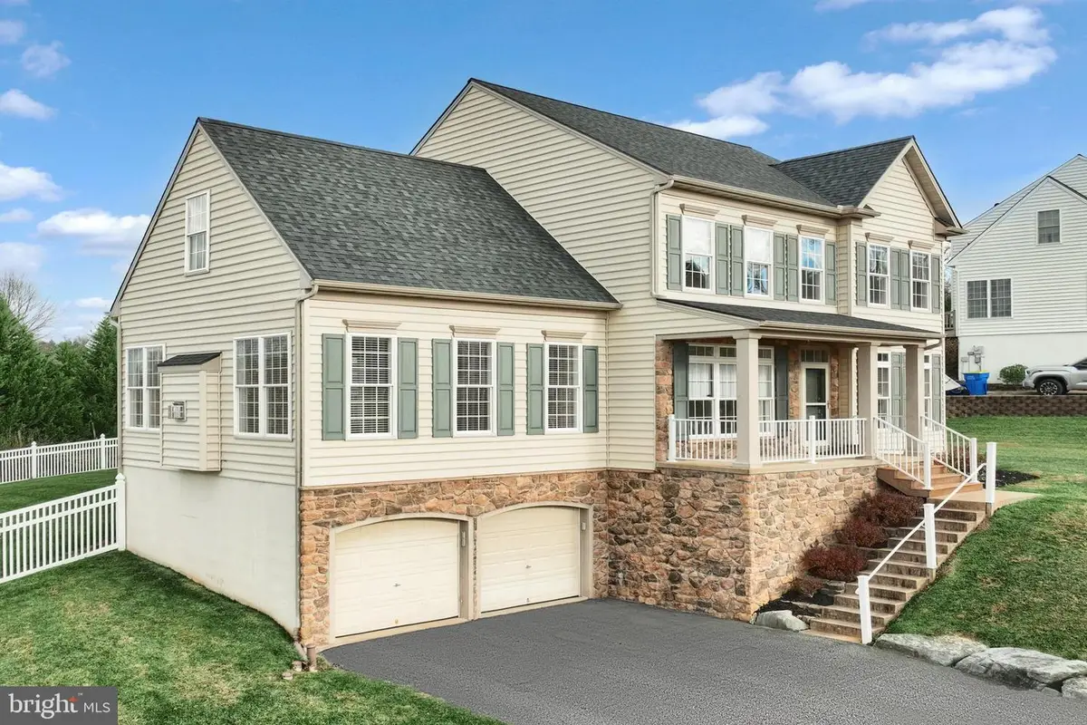 2040 Brenan Way, Red Lion, PA 17356 - Image #1