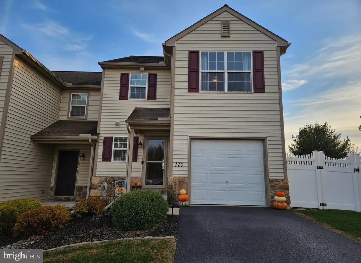 170 Cedar Run Dr, York, PA 17404 - Image #1