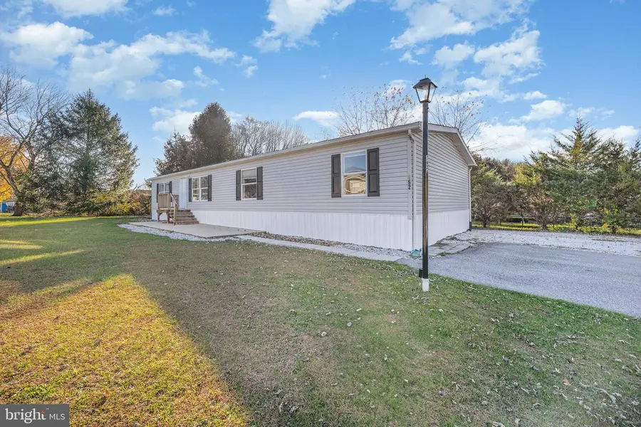 700-trlr 152 Cassel Rd, Manchester, PA 17345 - Image #2