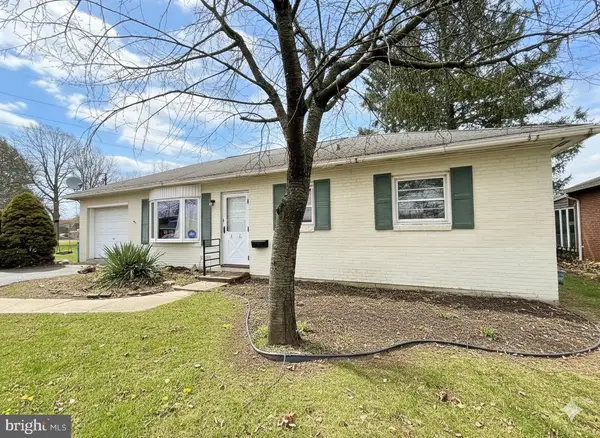 1020 Hanover Rd, YORK, PA 17408