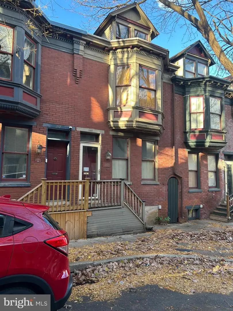 349 E Locust St, York, PA 17403 - Image #1
