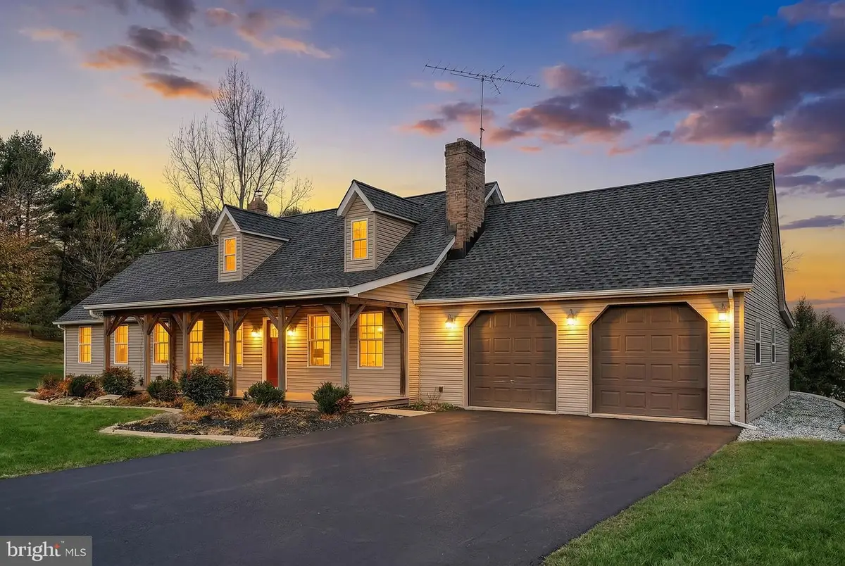 5077 Snyder Mill Rd, Spring Grove, PA 17362 - Image #1