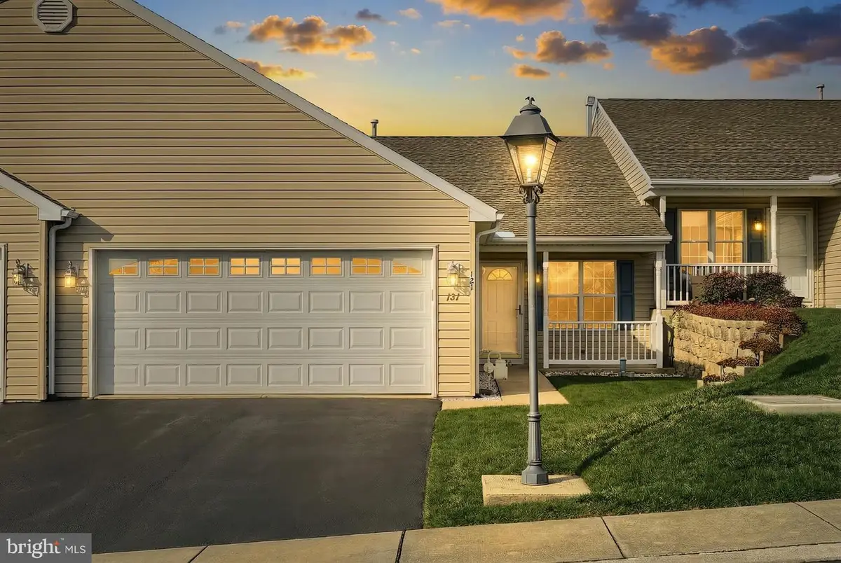 121 Furlong Way #121, Red Lion, PA 17356 - Image #1