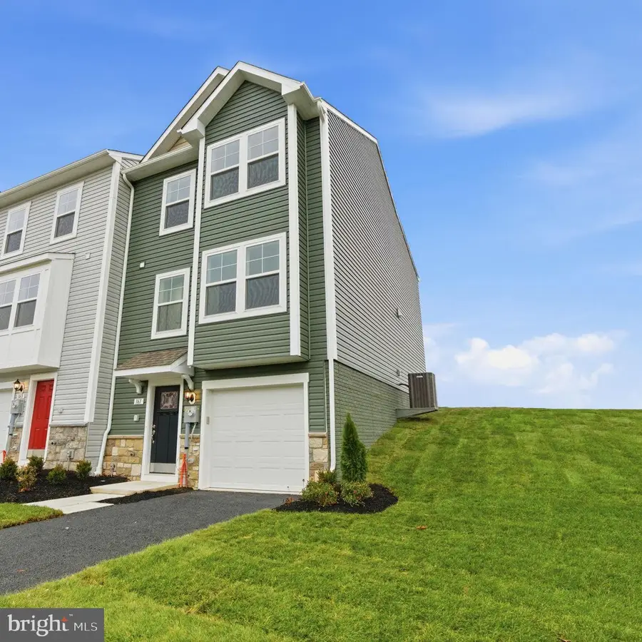 161 Homestead Dr, Hanover, PA 17331 - Image #3