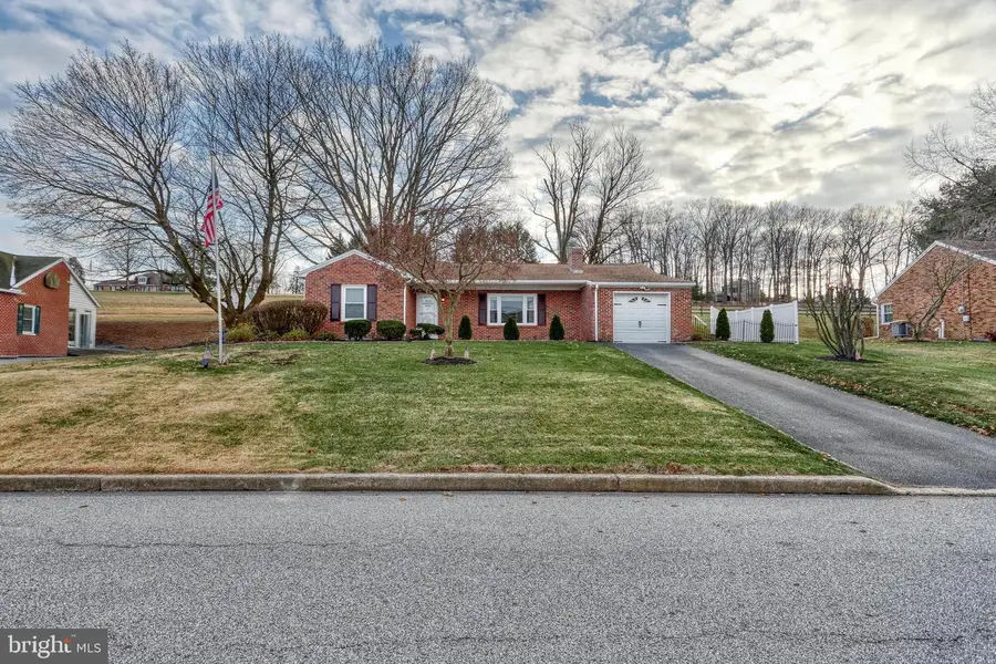 234 W Ore St, Seven Valleys, PA 17360 - Image #3