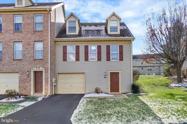 107 Lisa Ln #c107, YORK, PA 17402