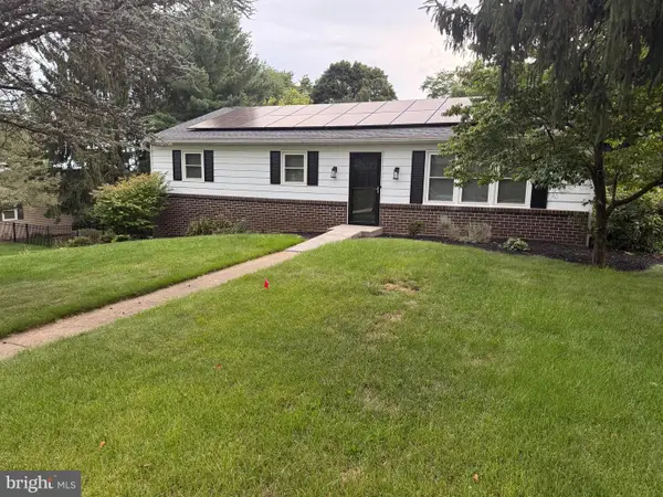 230 Kirsta Ln, DALLASTOWN, PA 17313