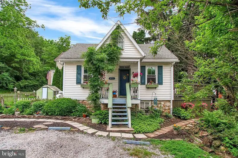 4011 Cherry Run Rd, Glen Rock, PA 17327 - Image #1