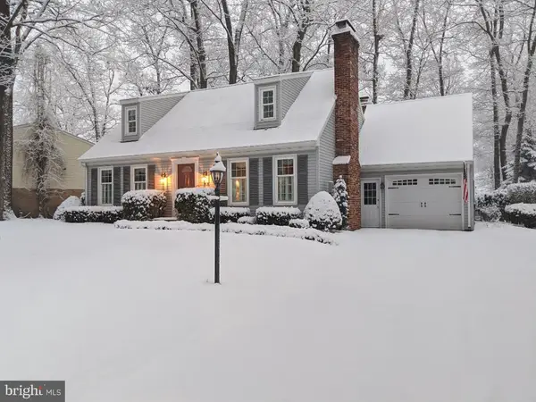 15 Sheridan Dr, HANOVER, PA 17331