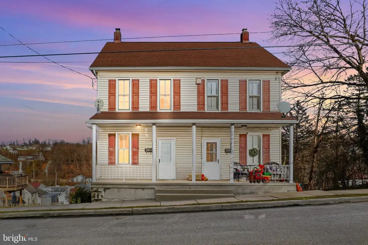 143 W Broad St, Yoe, PA 17313 - Image #1