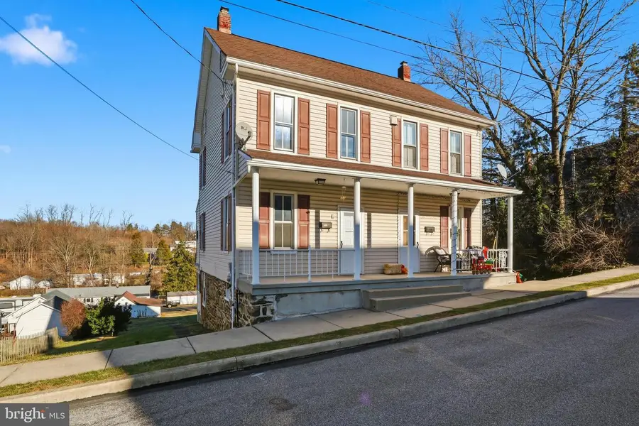 143 W Broad St, Yoe, PA 17313 - Image #2