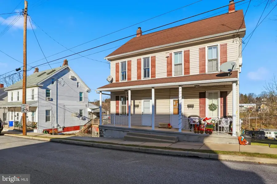 143 W Broad St, Yoe, PA 17313 - Image #3