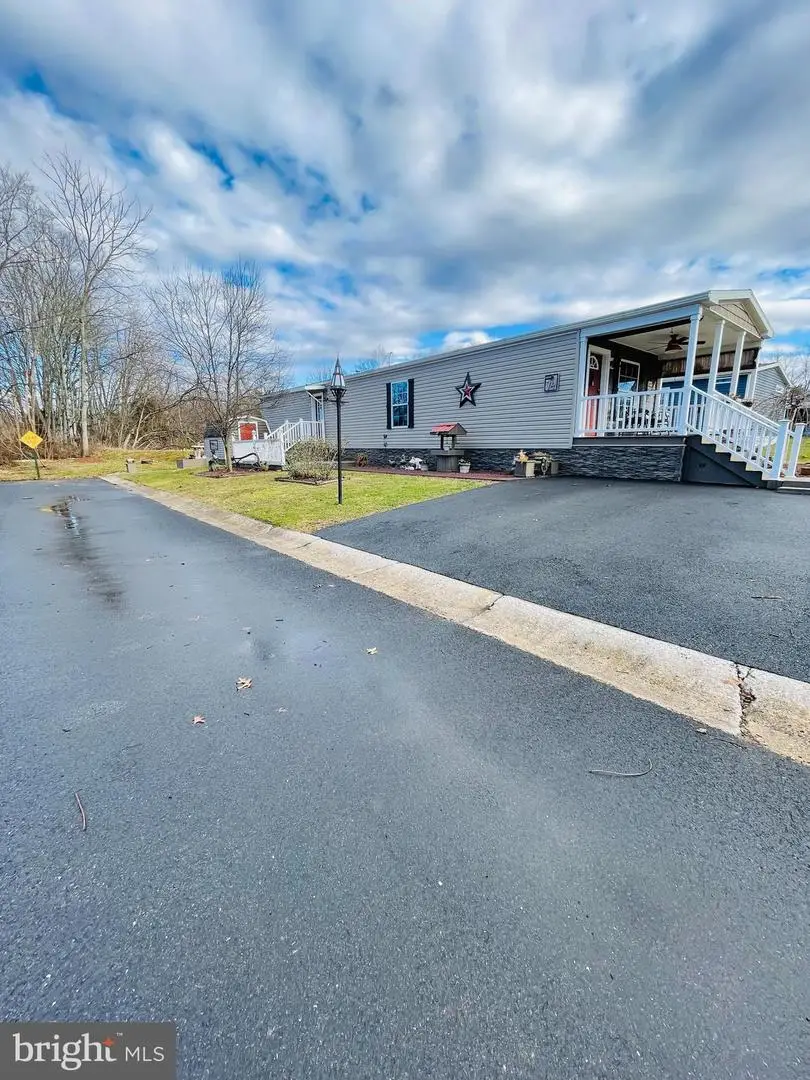 74 Chipawa Ave, Dover, PA 17315 - Image #2