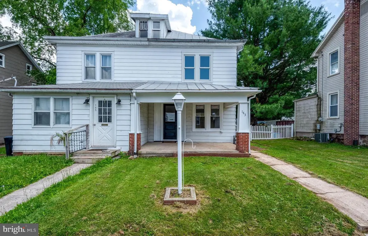 143 N 2nd St, Mount Wolf, PA 17347 - #1