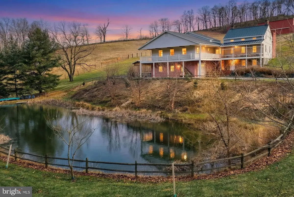 12046 Bohr Ct, Glen Rock, PA 17327 - Image #1