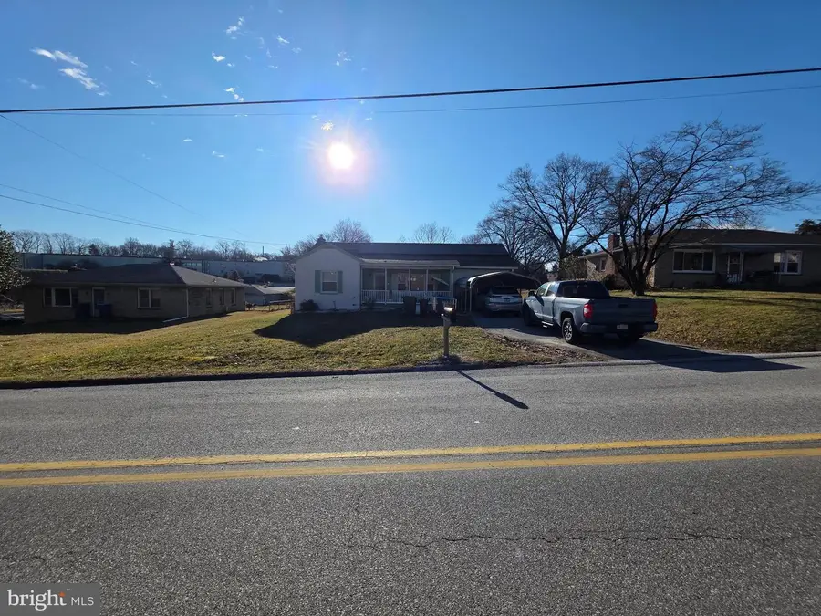 44 Springvale Rd, Red Lion, PA 17356 - #2