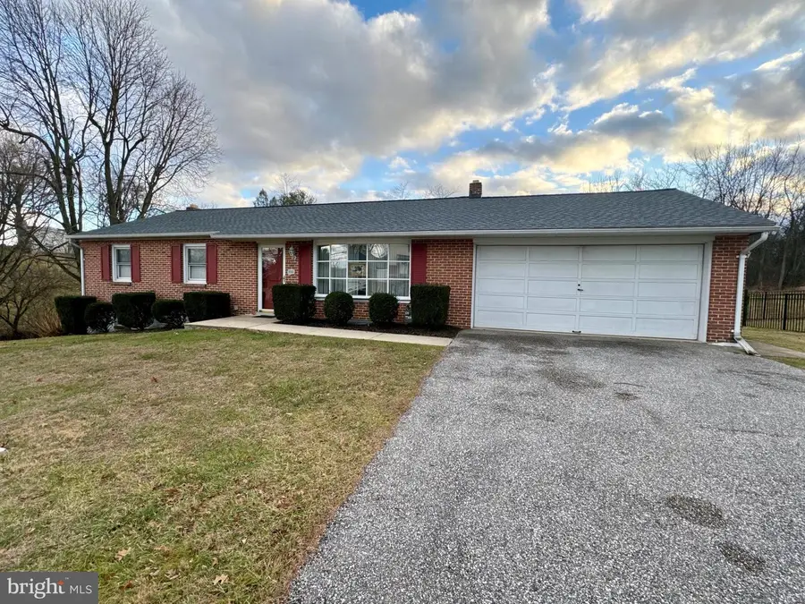 11 Church St, York, PA 17407 - Image #2