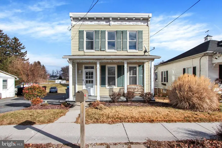 31 S Main St, Stewartstown, PA 17363 - Image #3