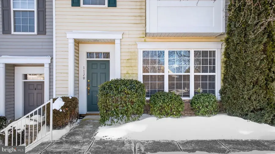 1120 Blue Bird Ln, York, PA 17402 - Image #3