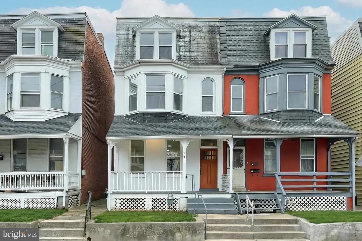 812 W King St, York, PA 17403 - Image #1