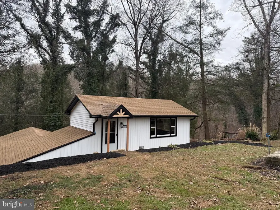 142 Hilltop Rd, Delta, PA 17314 - Image #3