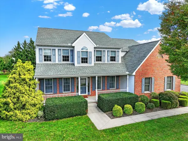 2653 Ferncreek Ln, YORK, PA 17404