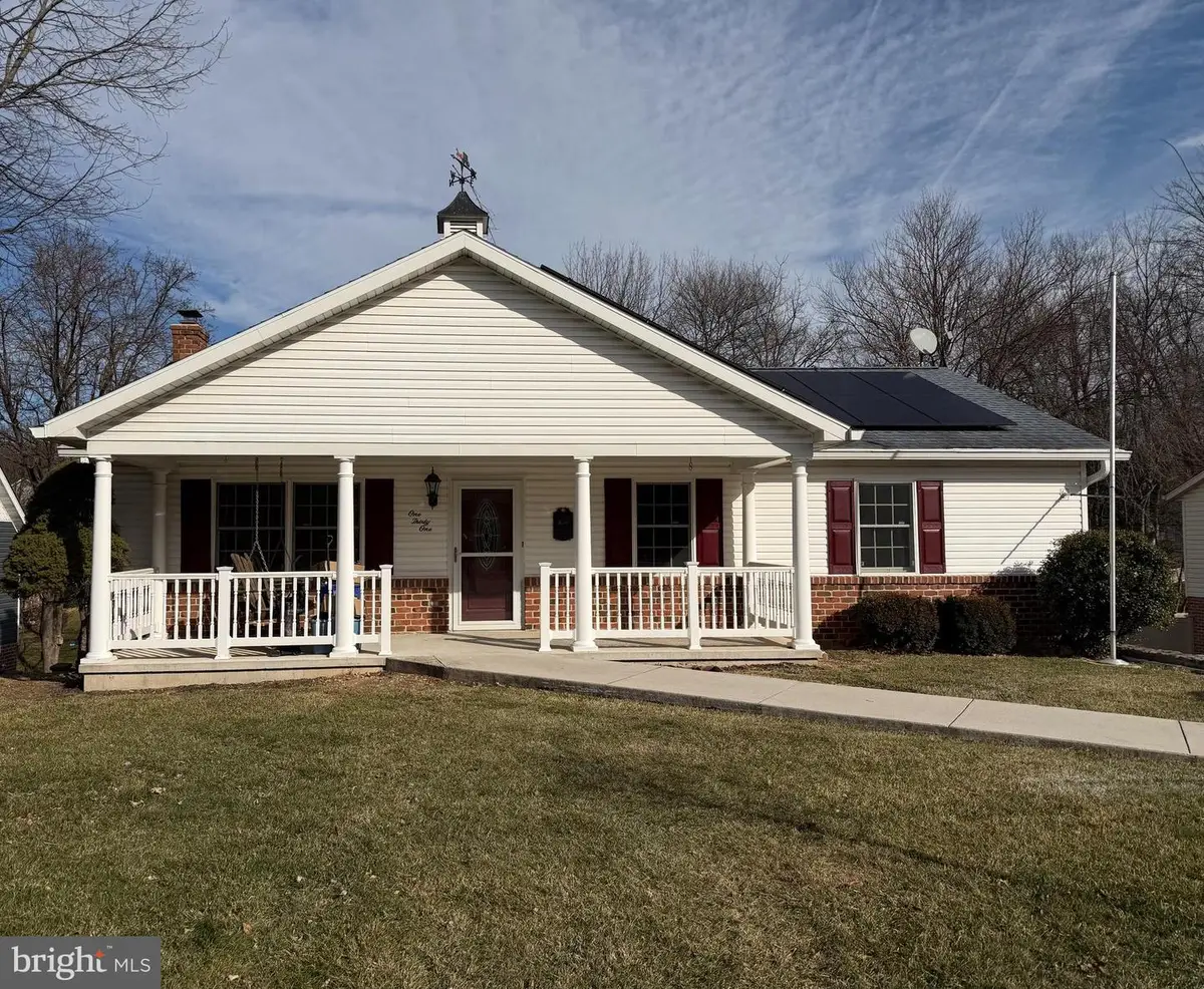 131 Timber Ln, Hanover, PA 17331 - Image #1
