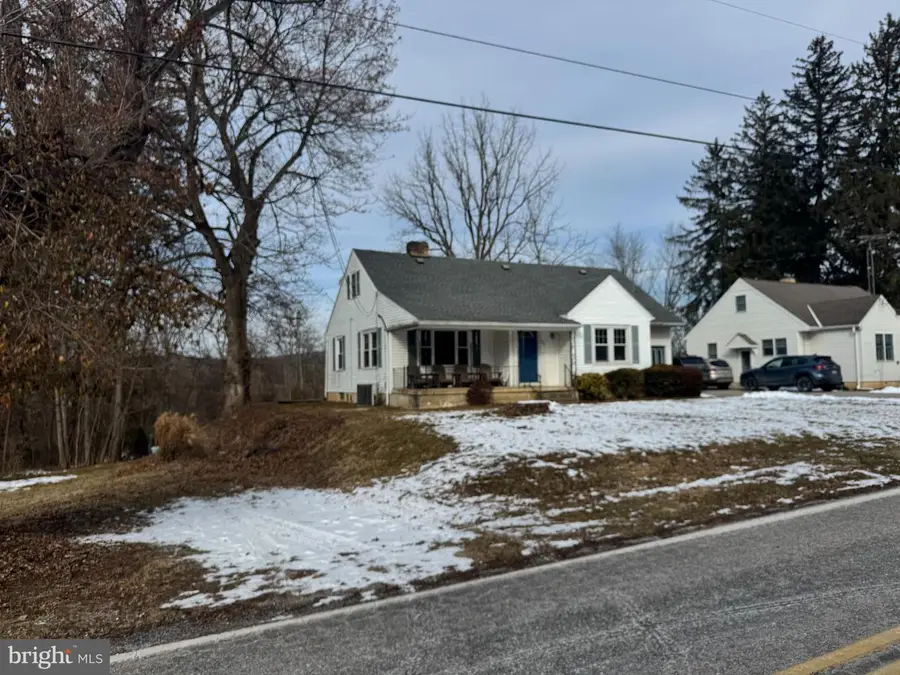 3120 Crooked Wind Ln, York, PA 17404 - Image #3