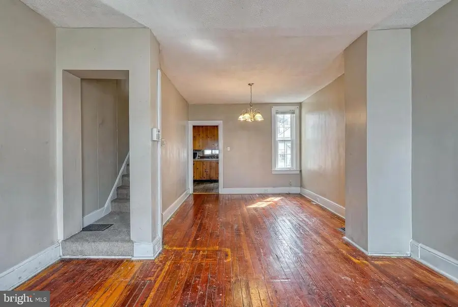 628 Chestnut St, York, PA 17403 - Image #2