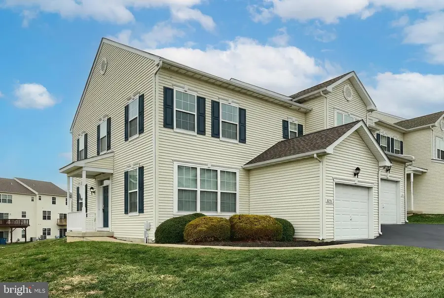 2231 Live Oak Ln #2231, York, PA 17406 - Image #2