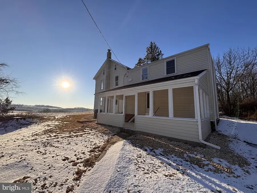 2689 Strickhouser Rd, Seven Valleys, PA 17360 - Image #2