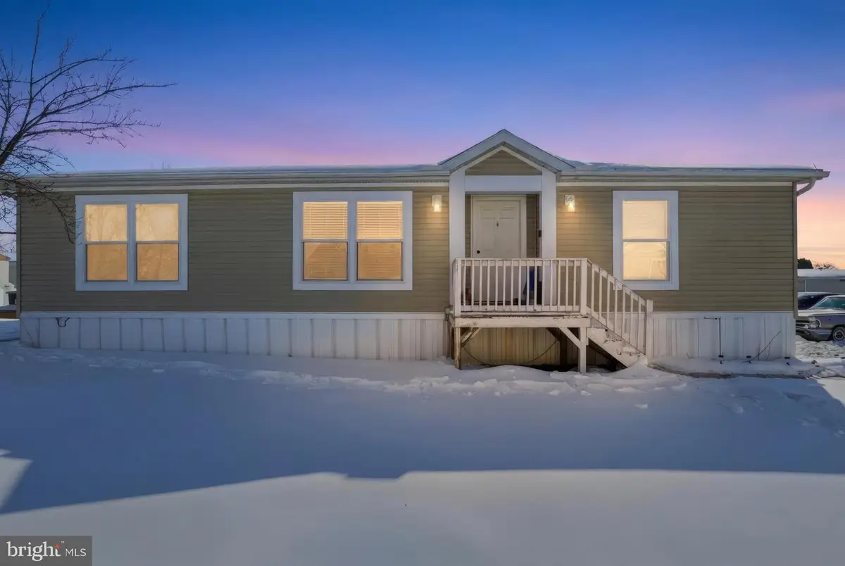 206 Chesapeake Ests, Thomasville, PA 17364 - #1