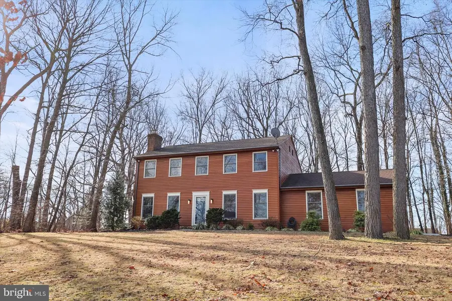 437 Valley View Dr, Hanover, PA 17331 - #3