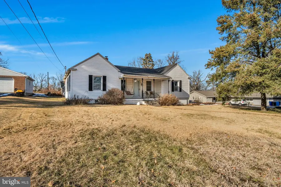 451 Lewisberry Rd, New Cumberland, PA 17070 - Image #2