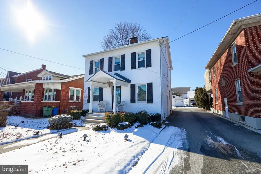 1870 N Susquehanna Trl, York, PA 17404 - Image #2