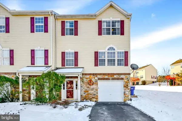 451 Madison Dr, SHREWSBURY, PA 17361