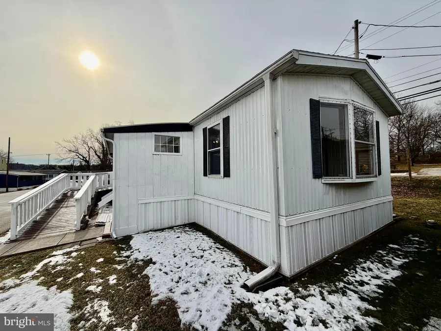 3715 Stony Brook Dr #15, York, PA 17402 - Image #3