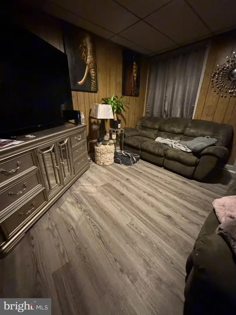 132 W Boundary Ave, York, PA 17401 - Image #2