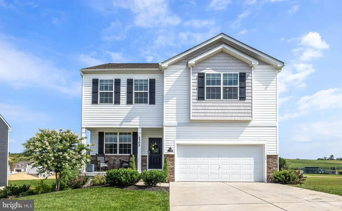 4300 Brent Dr, Spring Grove, PA 17362 - Image #1