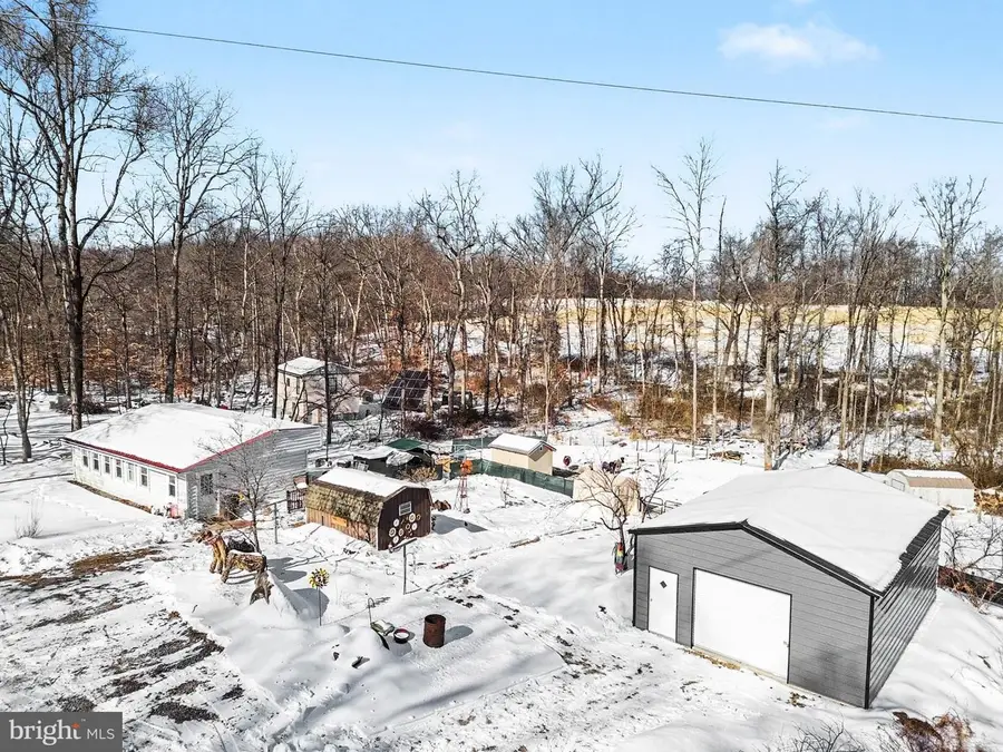 8065 Bull Rd, Lewisberry, PA 17339 - #2