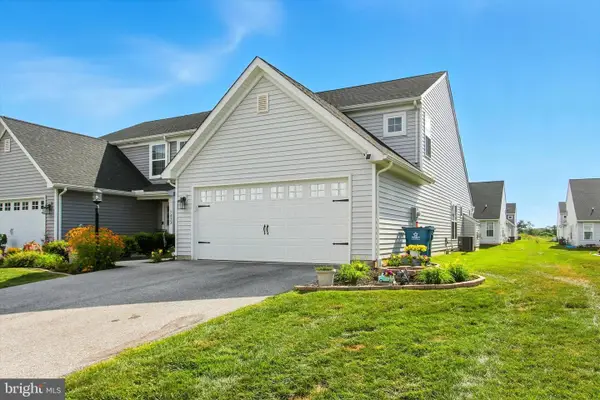 7435 Saint Patrick Ct #6, ABBOTTSTOWN, PA 17301