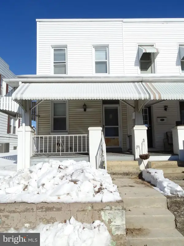 1739 Orange St, YORK, PA 17404