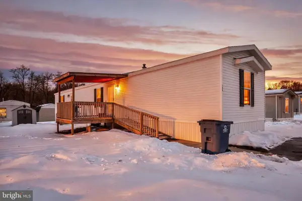 239 Chesapeake Est, THOMASVILLE, PA 17364