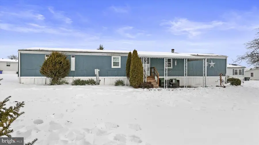 3895 Craig Ave, Dover, PA 17315 - Image #2