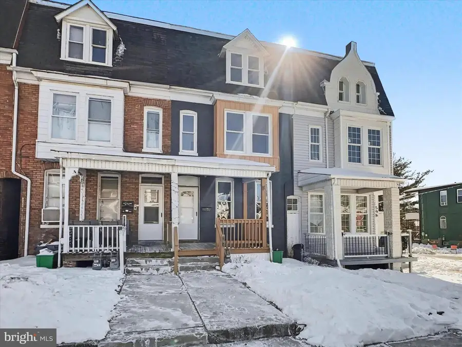 292 W Cottage Pl, York, PA 17401 - Image #2